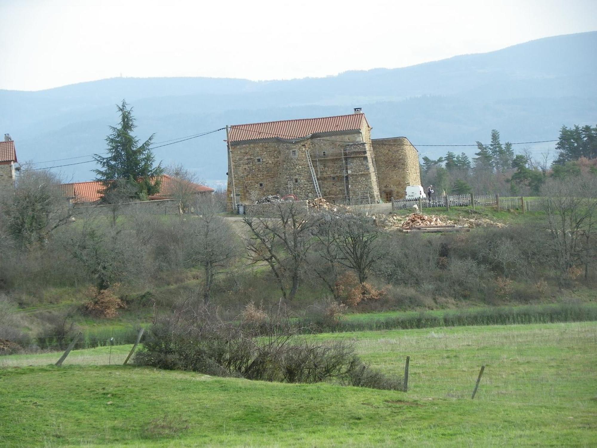 Bed and Breakfast Le Donjon De La Reine Margot Beaumont  Esterno foto